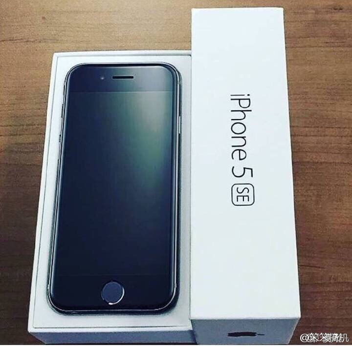 iPhone 5SE leaked retail box